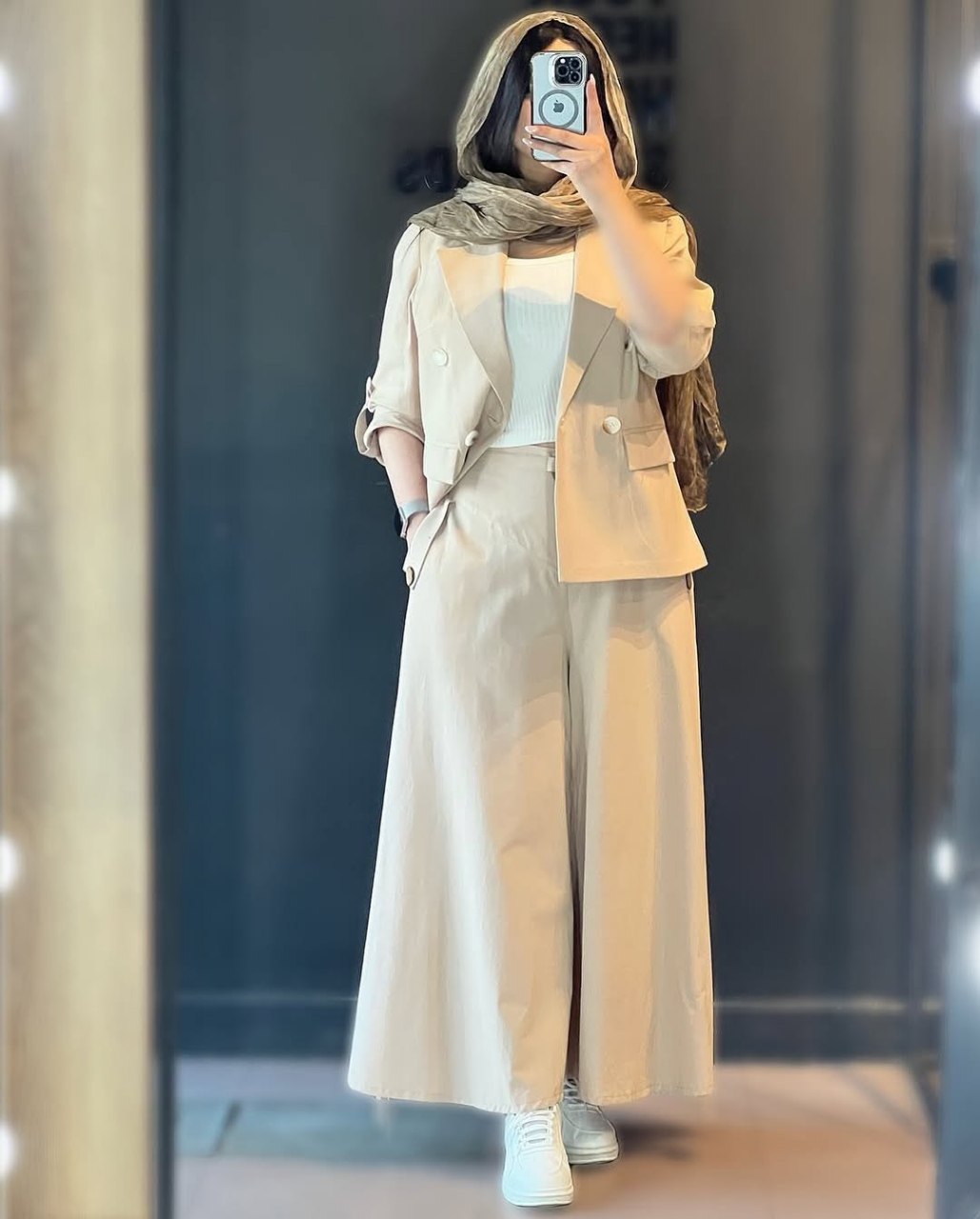 کت و شلوار زنانه مدل  نیکی طاها